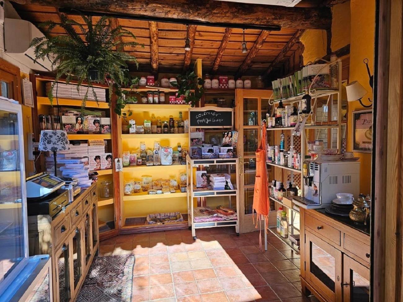Beautiful Alamedas - Una Casa Rural Con Una Historia Unica Castronuno Exterior photo